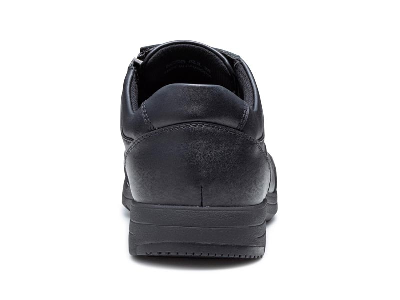 ファスナー付スニーカー GORE-TEX