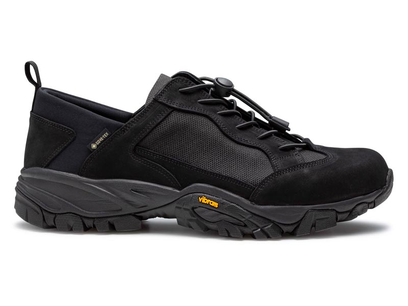 スニーカー GORE-TEX