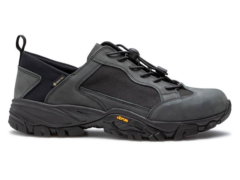 スニーカー GORE-TEX